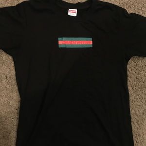 Supreme t shirt